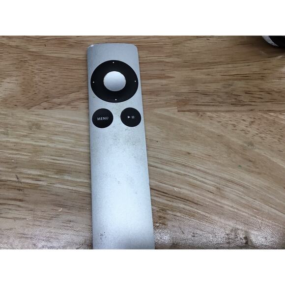 Apple TV (3rd Generation) 8GB Digital HD Media Streamer - Black TESTED - Picture 4 of 9